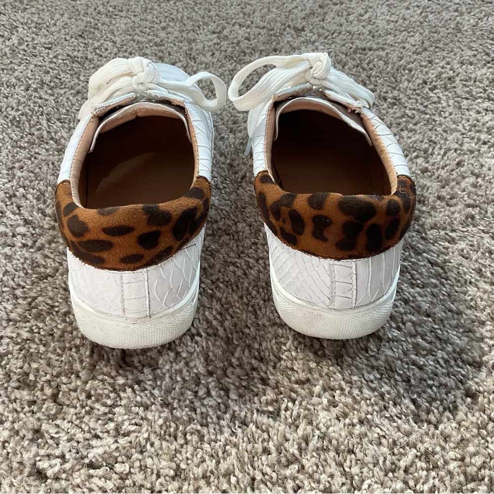 Mata Shoes White Sneakers with Leopard Detail - Picture 10 of 12